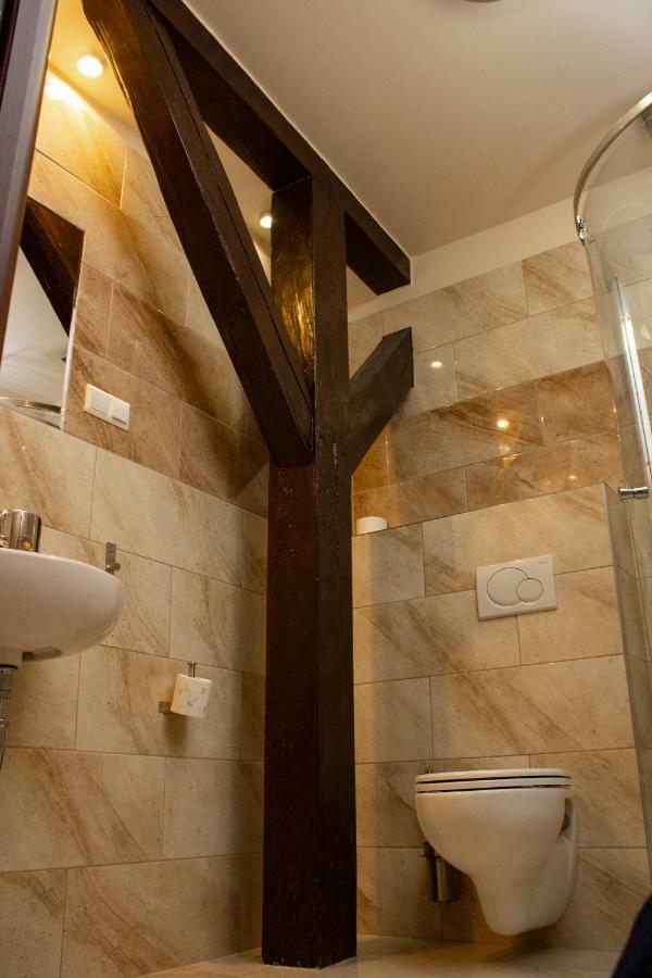 Five Stars Bed&Breakfast Βρότσλαβ Εξωτερικό φωτογραφία
