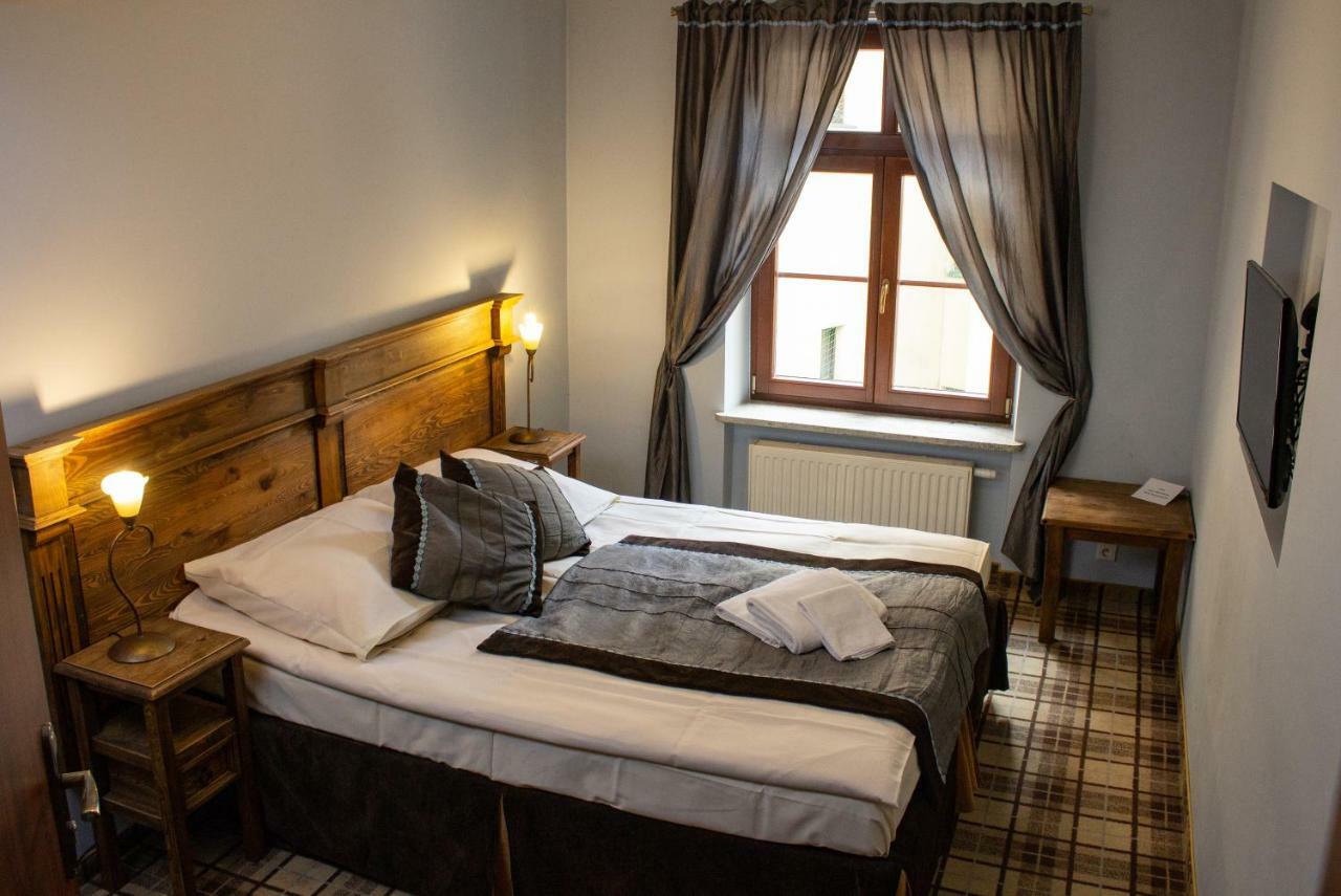 Five Stars Bed&Breakfast Βρότσλαβ Εξωτερικό φωτογραφία